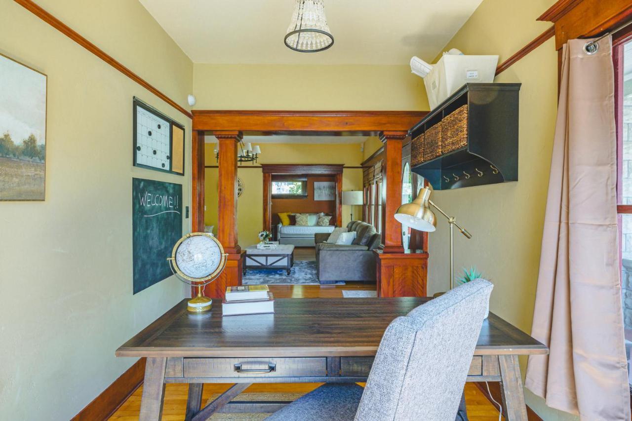 1907 Stone House - King Bed, Office, Crib, Toys Сasa de vacaciones *